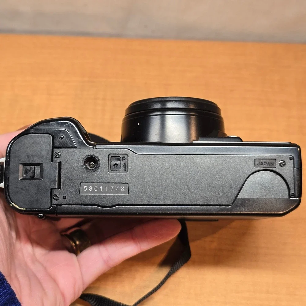 Vintage Minolta AF-Tele Point & Shoot Film‎ Camera 38-60mm Lens Auto Focus READ